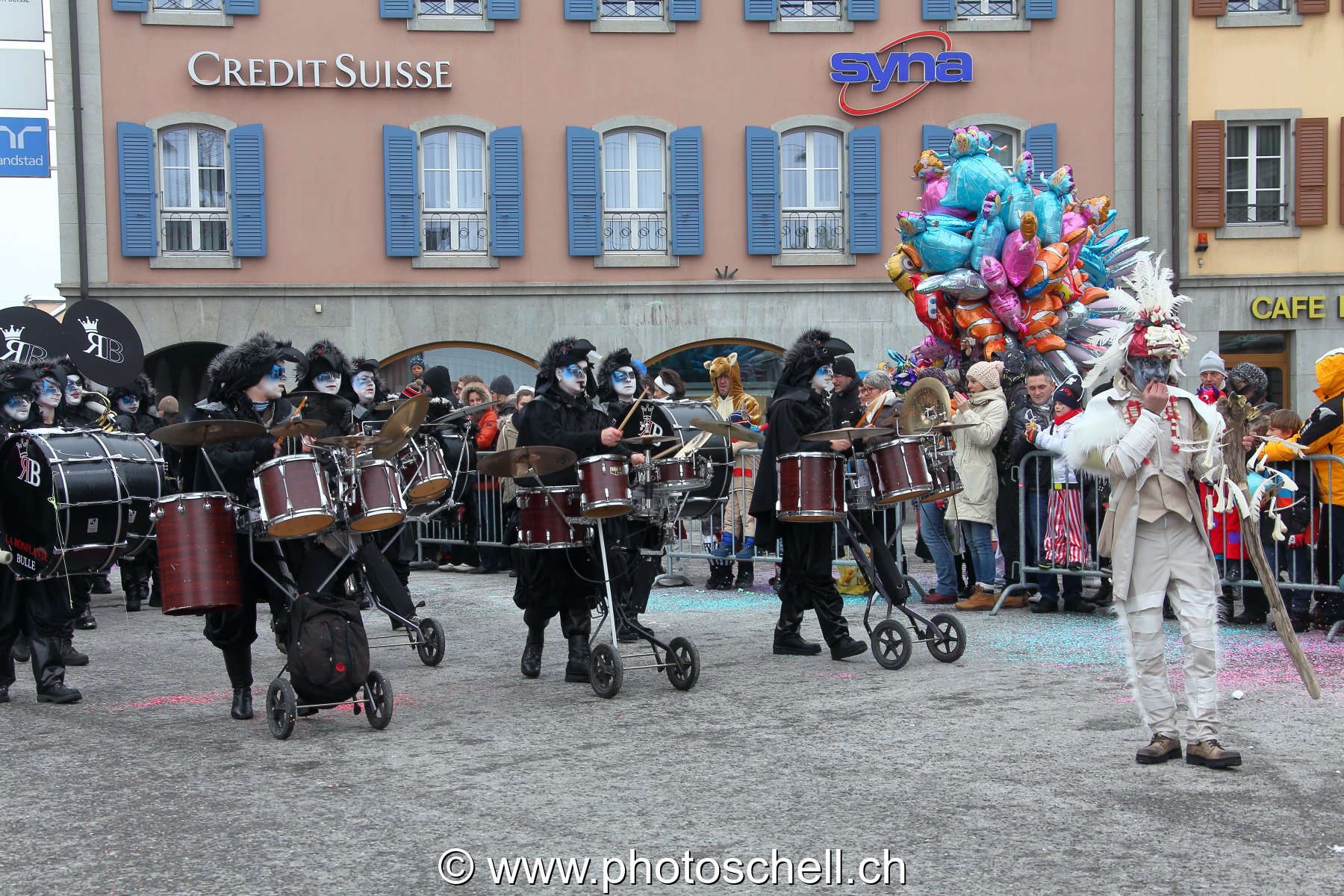 Photo 4