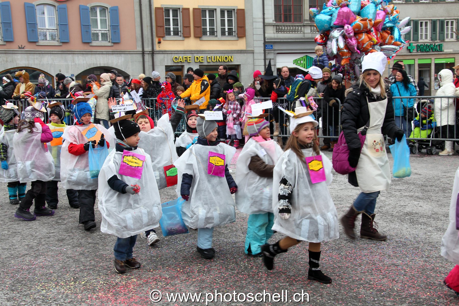 Photo 10