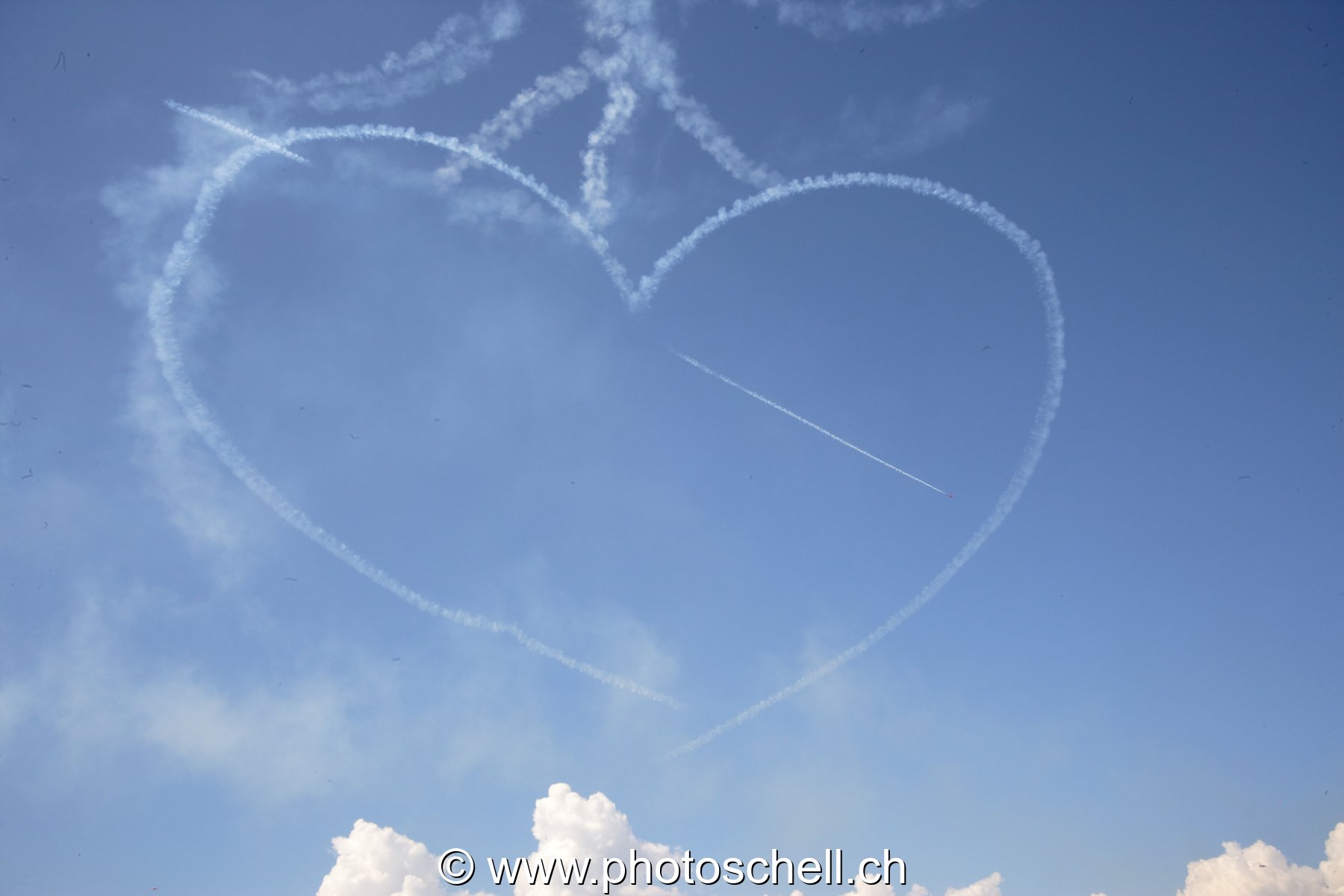Coeur dans le ciel pendant Air 14