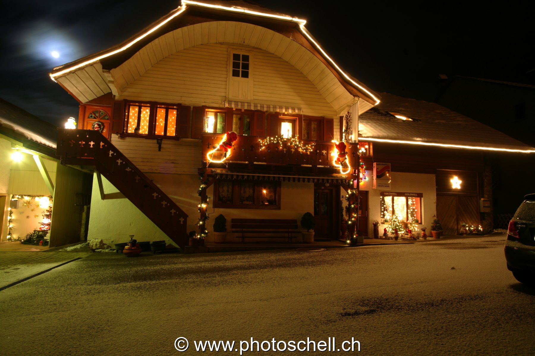 Photo 10