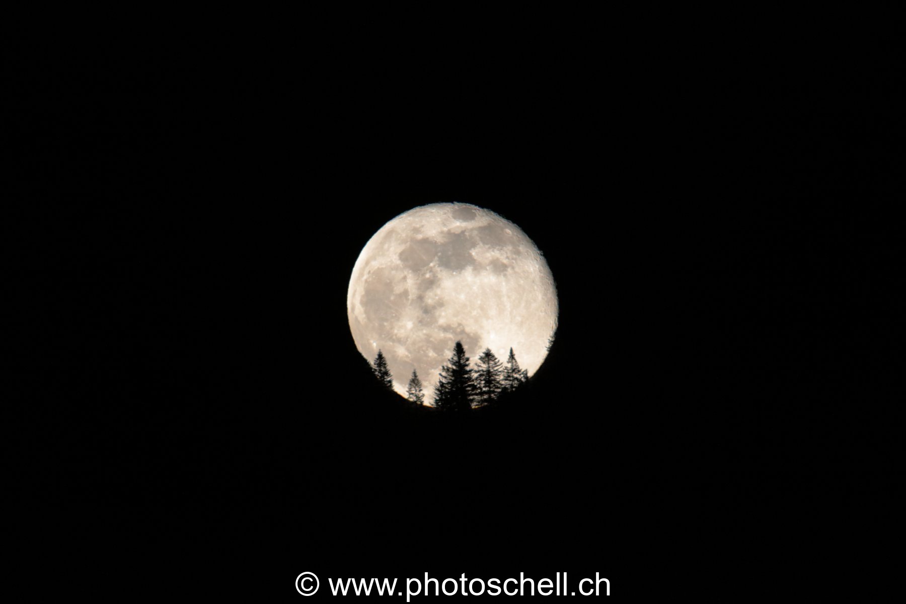 Lever de pleine lune