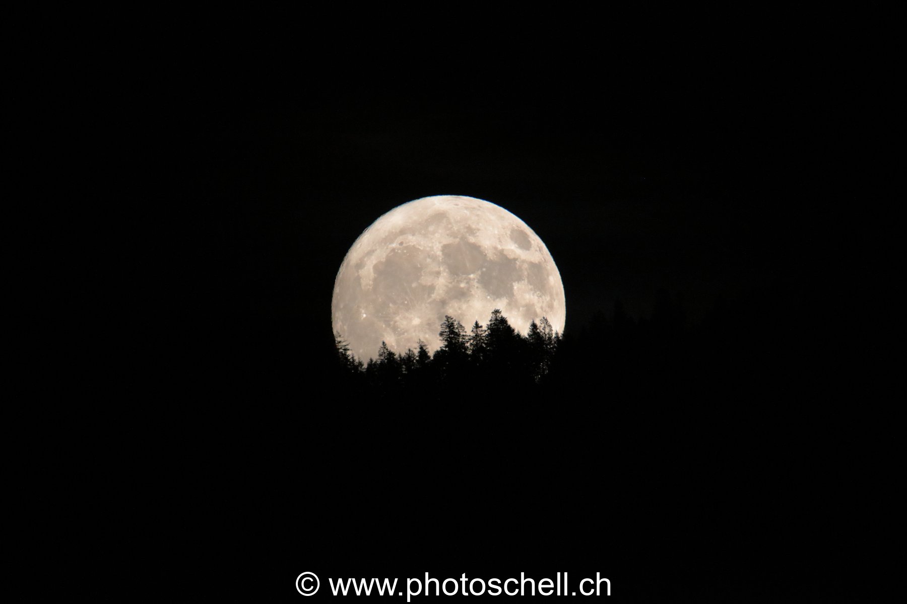 Lever de pleine lune