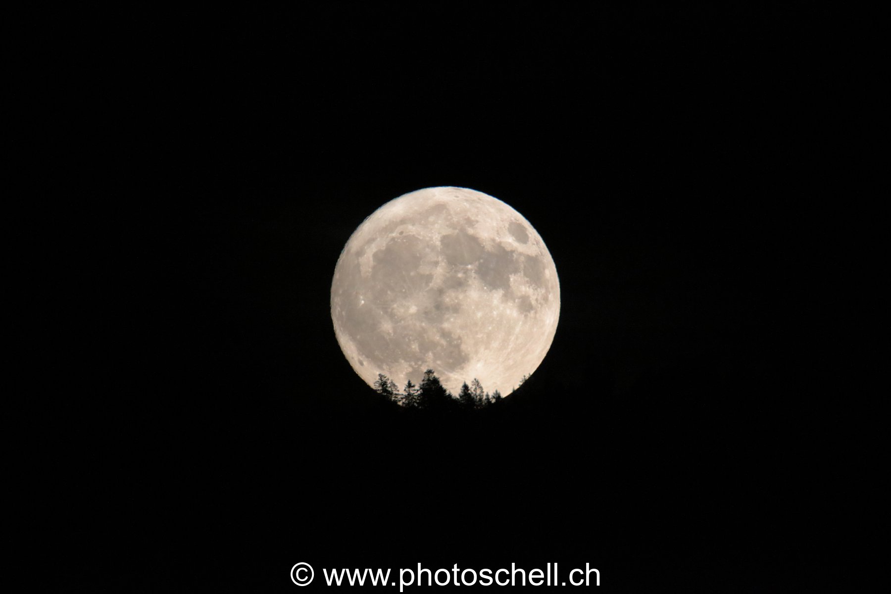 Lever de pleine lune