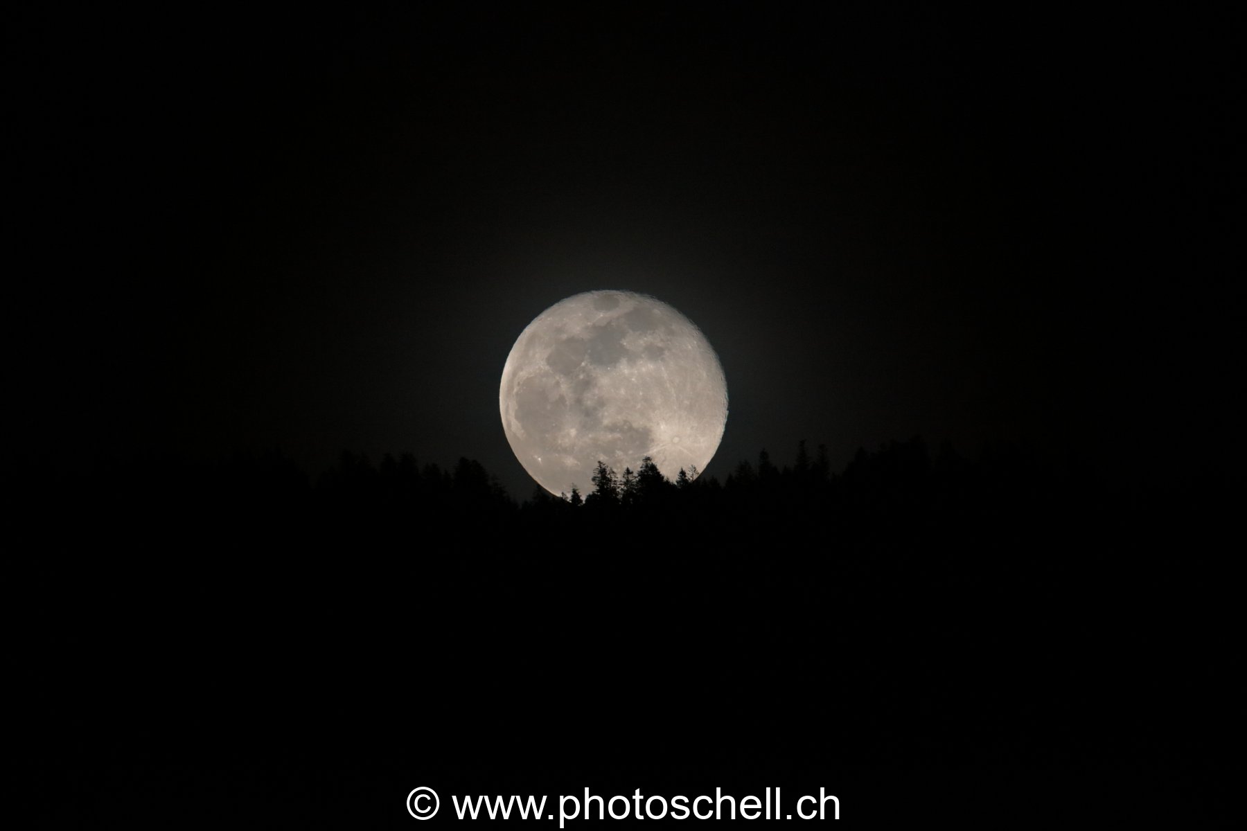 Lever de pleine lune