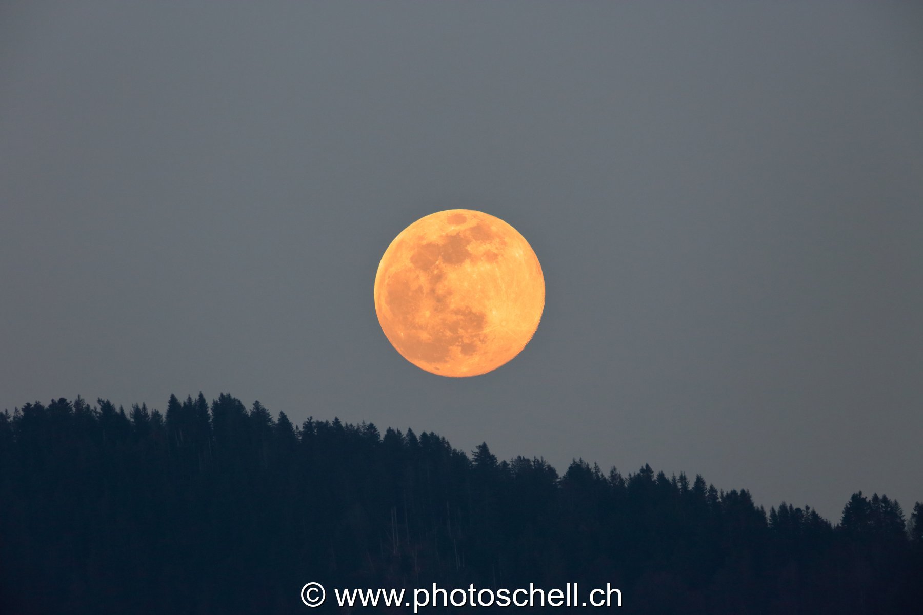 Lever de pleine lune